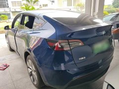 Tesla Model Y Long Range All-Wheel Drive 3D7 - ფოტო 4