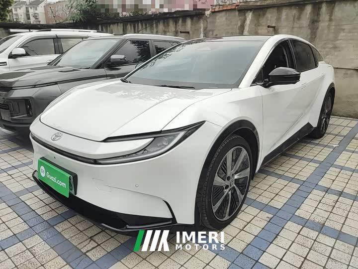 Toyota bZ5 550 PRO - ავტომობილი ჩინეთიდან