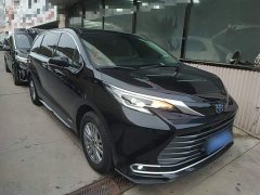 Toyota Sienna 2021 2.5L Hybrid Luxury - ფოტო 3