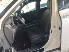 Toyota Crown Venza 2021 2.5L HEV FWD Base - ფოტო 14