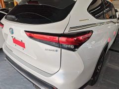 Toyota Crown Venza 2021 2.5L HEV FWD Base - ფოტო 7
