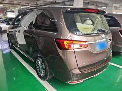Buick GL8 2023 Land Business Class Comfort Edition - ფოტო 4