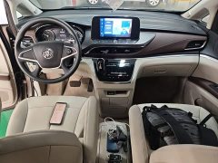 Buick GL8 2023 Land Business Class Comfort Edition - ფოტო 9