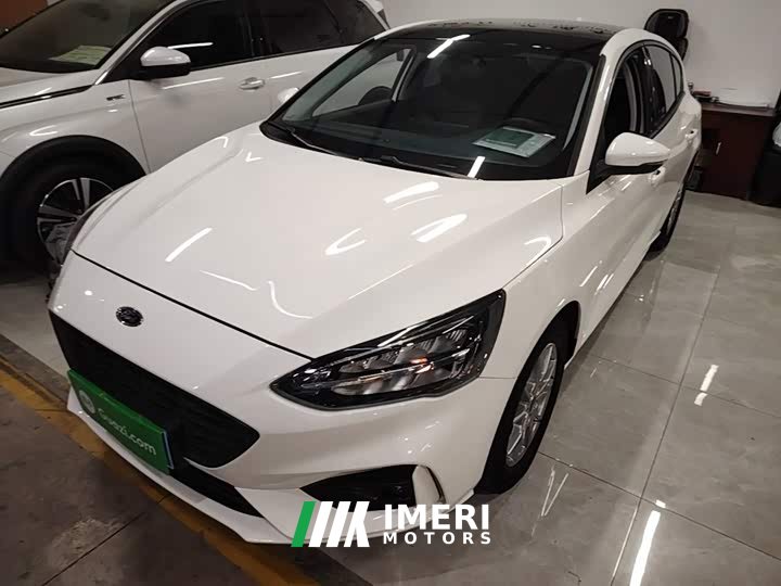 Ford Focus 2021 Hatchback EcoBoost 180 Automatic Trend - ავტომობილი ჩინეთიდან