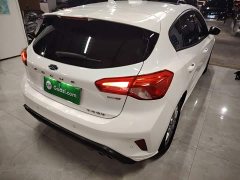 Ford Focus 2021 Hatchback EcoBoost 180 Automatic Trend - ფოტო 6