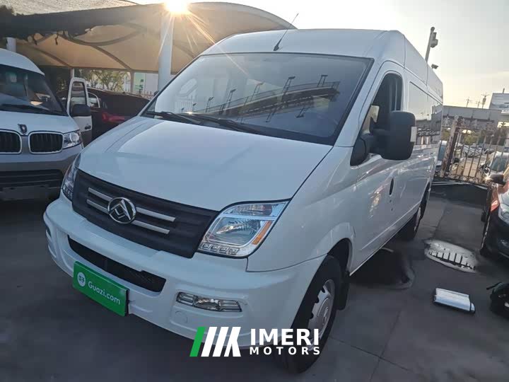 New Journey Xintu V80 2.0T Manual Classic Aoyun Tong 127PS Mid-wheelbase Mid-roof 6/7/8/9 Seater