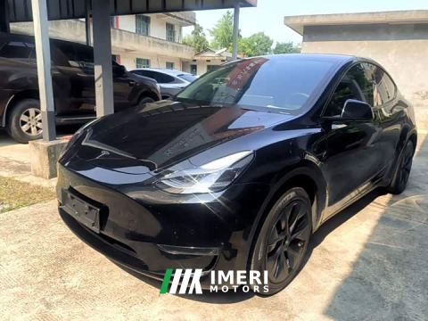 2023 Tesla Model Y Long Range All-Wheel Drive