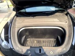 Tesla Model Y Long Range All-Wheel Drive - ფოტო 19