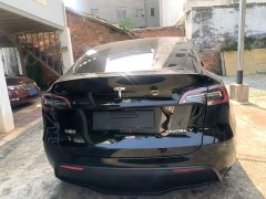 Tesla Model Y Long Range All-Wheel Drive - ფოტო 5