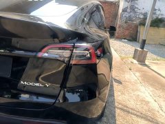 Tesla Model Y Long Range All-Wheel Drive - ფოტო 7