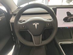 Tesla Model Y Long Range All-Wheel Drive - ფოტო 10