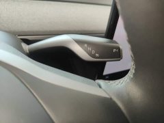 Tesla Model Y Long Range All-Wheel Drive - ფოტო 13