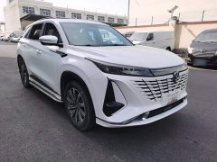 Changan CS75PLUS Third Generation 1.5T Automatic Deluxe - ფოტო 3