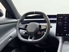 Xiaomi YU7 Four-Wheel Drive Max Edition - ფოტო 18