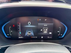 Ford Focus Sedan EcoBoost 180 Automatic ST Line - ფოტო 14