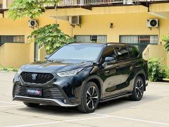 Toyota Crown Venza 2023 2.5L HEV AWD Luxury - ფოტო 1