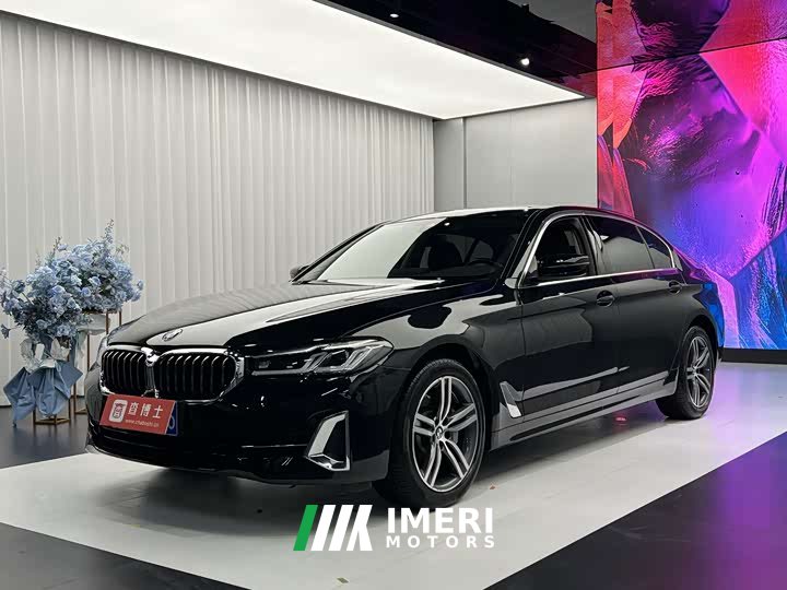 BMW 5 Series 530Li Leading Edition Luxury Package - ავტომობილი ჩინეთიდან