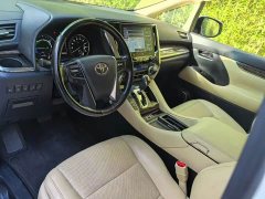 Toyota Alphard Hybrid 2.5L Premium Edition - ფოტო 5