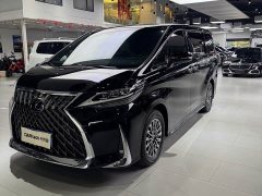 Lexus LM 2020 300h 7-Seater Elegant Edition - ფოტო 1