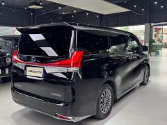 Lexus LM 2020 300h 7-Seater Elegant Edition - ფოტო 7