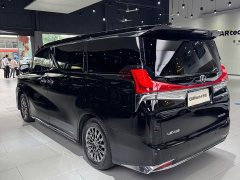 Lexus LM 2020 300h 7-Seater Elegant Edition - ფოტო 8