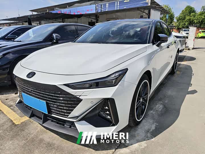 Changan UNI-V 1.5T Sport Edition