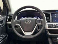 Toyota Highlander 2.0T AWD Luxury 7-Seater - ფოტო 13