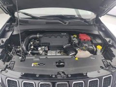 Jeep Compass 2020 220T Automatic Leading Edition - ფოტო 10