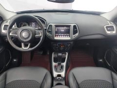 Jeep Compass 2020 220T Automatic Leading Edition - ფოტო 12