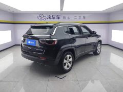 Jeep Compass 2020 220T Automatic Leading Edition - ფოტო 3