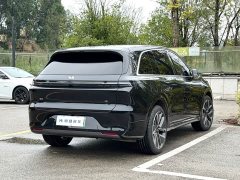 Li Auto L6 2024 Pro - ფოტო 9
