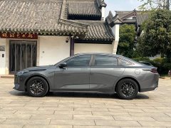 Changan Yida Blue Whale NE 1.5T GDI DCT Comfort Edition - ფოტო 4