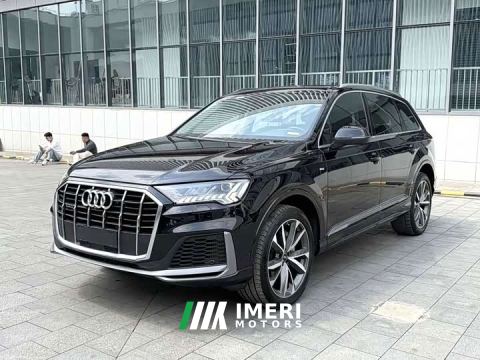 2021 Audi Q7 55 TFSI quattro S line Sport