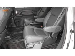 Toyota Grevias 2022 2.5L Hybrid Flagship Edition - ფოტო 7