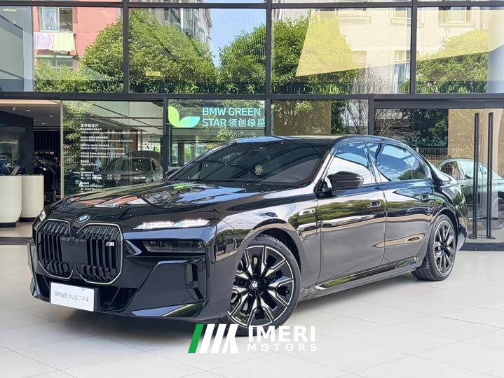 BMW i7 M70L 2023 M70L - ავტომობილი ჩინეთიდან