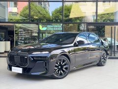 BMW i7 M70L 2023 M70L - ფოტო 1