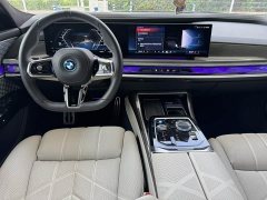 BMW i7 M70L 2023 M70L - ფოტო 11