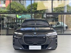 BMW i7 M70L 2023 M70L - ფოტო 2