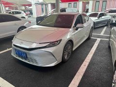 Toyota Camry 2.0E Elite Edition - ფოტო 1