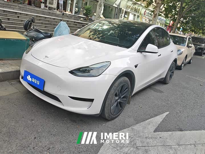 Tesla Model Y 2024 Rear-Wheel Drive - ავტომობილი ჩინეთიდან