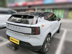 Volvo EX30 Rear-Wheel Drive Extended Range Ultra - ფოტო 4