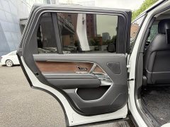 Land Rover Range Rover 2023 3.0L V6 400PS Genesis Extended Wheelbase - ფოტო 15