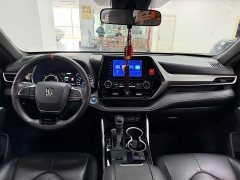 Toyota Crown Kluger 2.5L HEV AWD Elite Edition - ფოტო 5