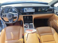Li Auto ONE Extended Range 6-Seater - ფოტო 7