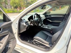 Honda Accord 2018 260TURBO Luxury National V - ფოტო 4