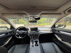 Honda Accord 2018 260TURBO Luxury National V - ფოტო 6