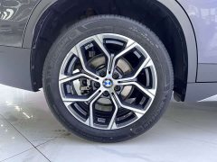 BMW X1 2022 sDrive20Li Fashion - ფოტო 20