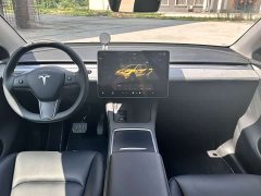Tesla Model Y Rear-Wheel Drive - ფოტო 5