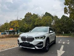 BMW X1 sDrive20Li Premium Edition - ფოტო 1