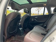 BMW X1 sDrive20Li Premium Edition - ფოტო 6